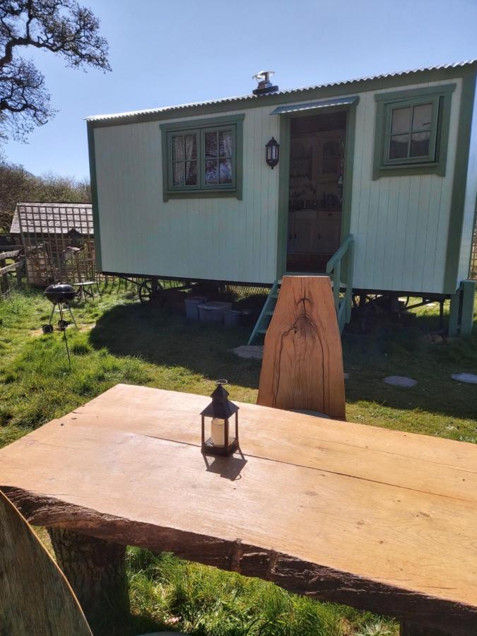 The Old Mill Shepherds Hut Villa Okehampton Exterior photo